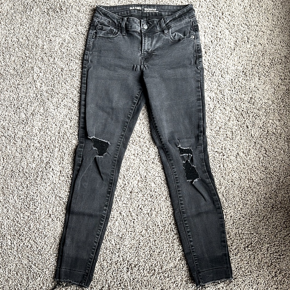 Old Navy Women’s Mid-Rise Rockstar Skinny Jeans